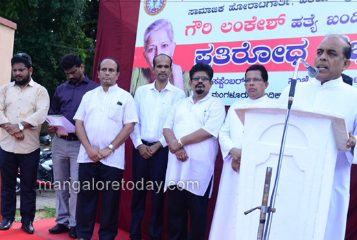 Catholic Sabha protest 1